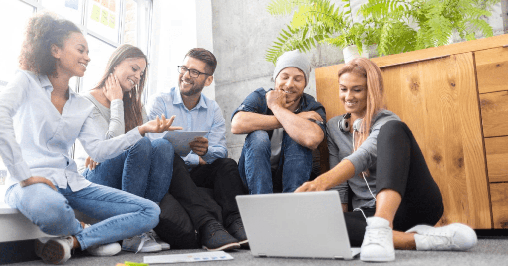 Managers talking about online communities
